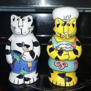 Catzilla Candace Reiter Hawaiian Cat Salt and Pepper  Shakers